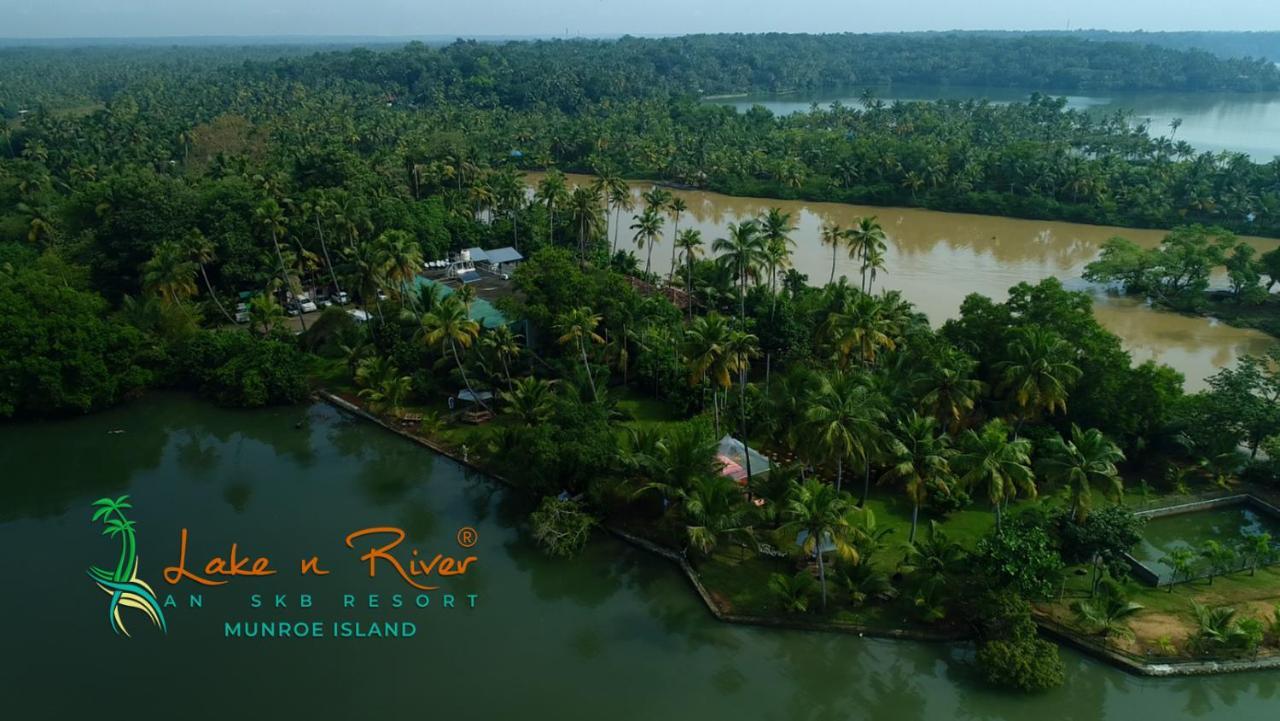 Lake N River Resort Munroe Island Mundrothuruth Extérieur photo