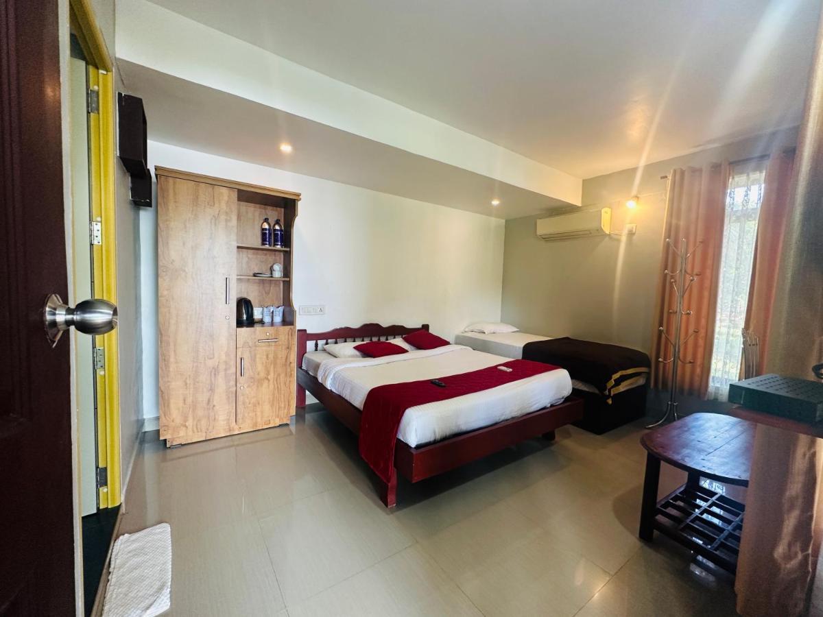 Lake N River Resort Munroe Island Mundrothuruth Extérieur photo